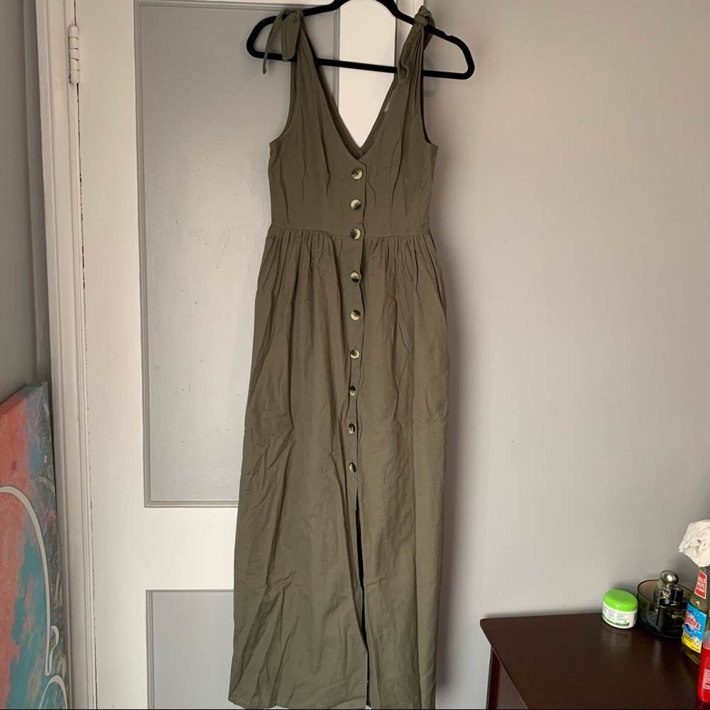 Maxi Dress with Tie Sleeves